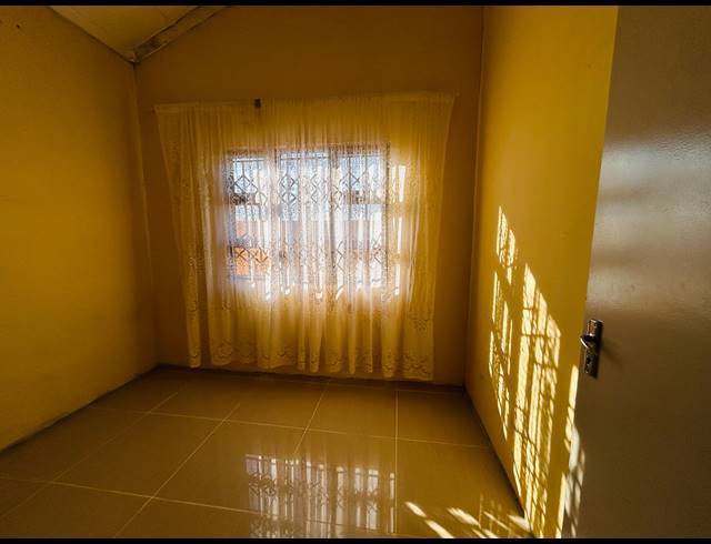 2 BEDROOM HOUSE FOR SALE IN SAVANNA CITY